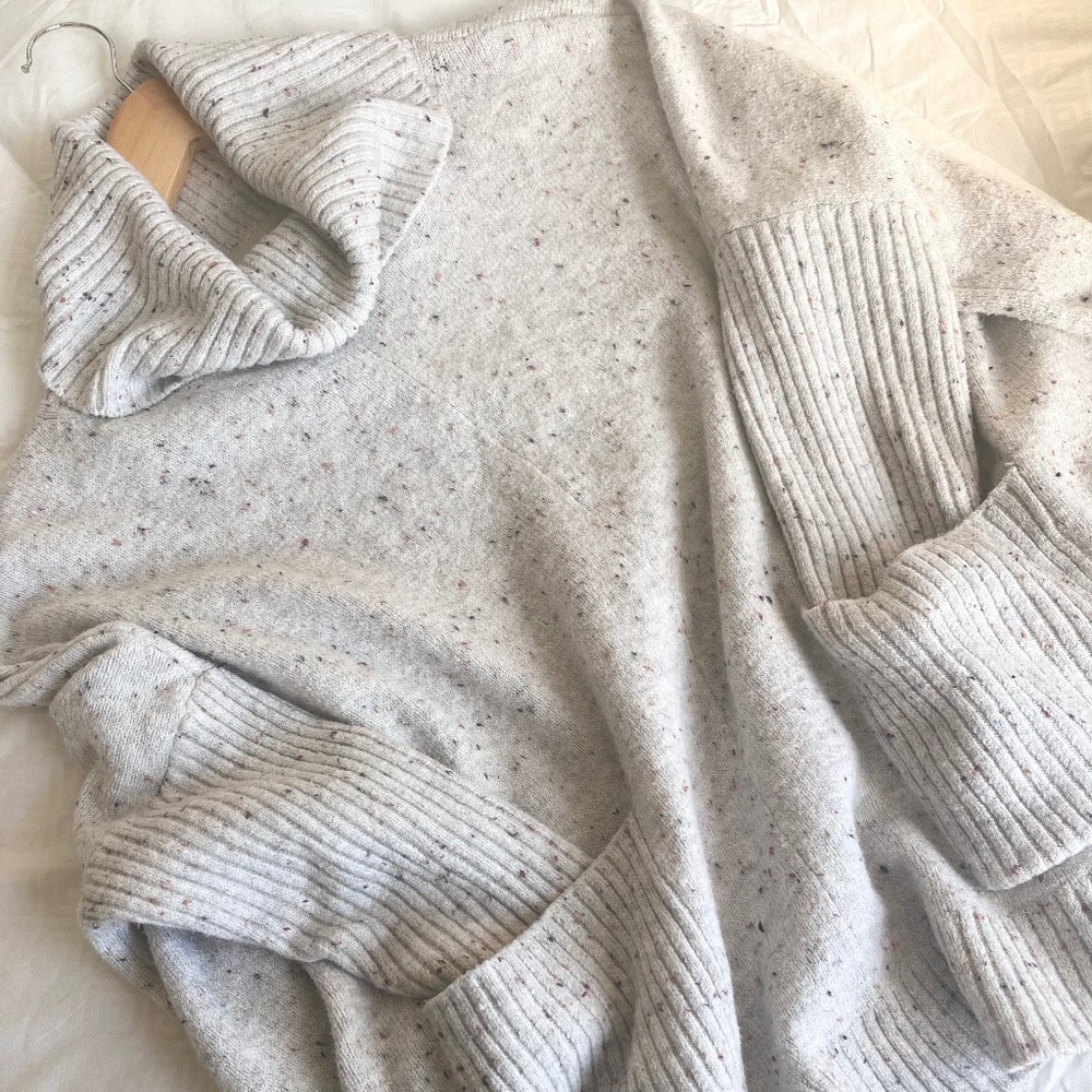 Light gray turtleneck sweater